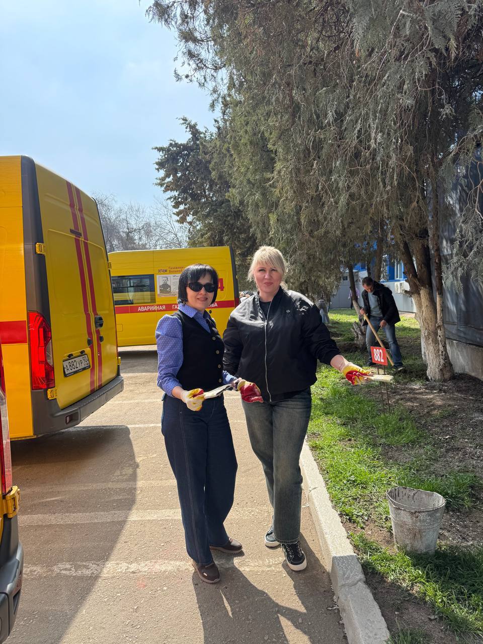 В ГУП «Севастопольгаз» прошёл ежегодный субботник В ГУП «Севастопольгаз» прошёл ежегодный субботник