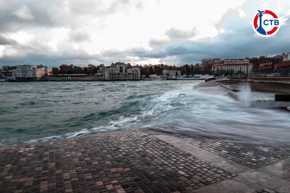 Севастополь накроет непогода