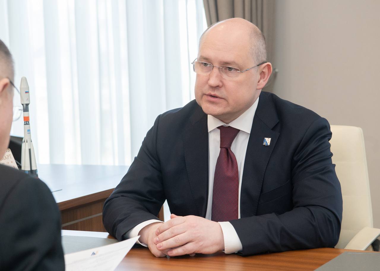 Михаил Развожаев: Провел в Москве рабочую встречу с министром строительства и ЖКХ России Иреком Энваровичем Файзуллиным Михаил Развожаев: Провел в Москве рабочую встречу с министром строительства и ЖКХ России Иреком Энваровичем Файзуллиным