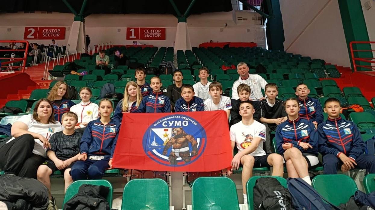 Севастопольские спортсмены выиграли две медали на первенстве России по сумо Севастопольские спортсмены выиграли две медали на первенстве России по сумо