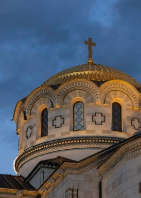 ����� ������ ��������� ���� � ����� � ������������