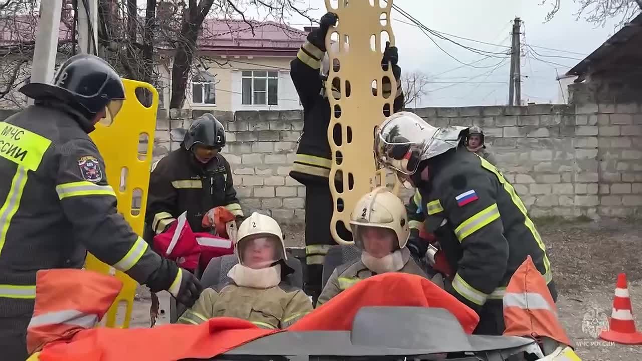 Оттачивали навыки и соревновались в ликвидации последствий ДТП