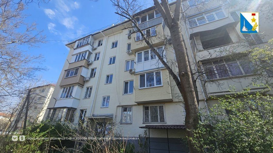 Госжилнадзор проверил дом на проспекте Генерала Острякова, 66