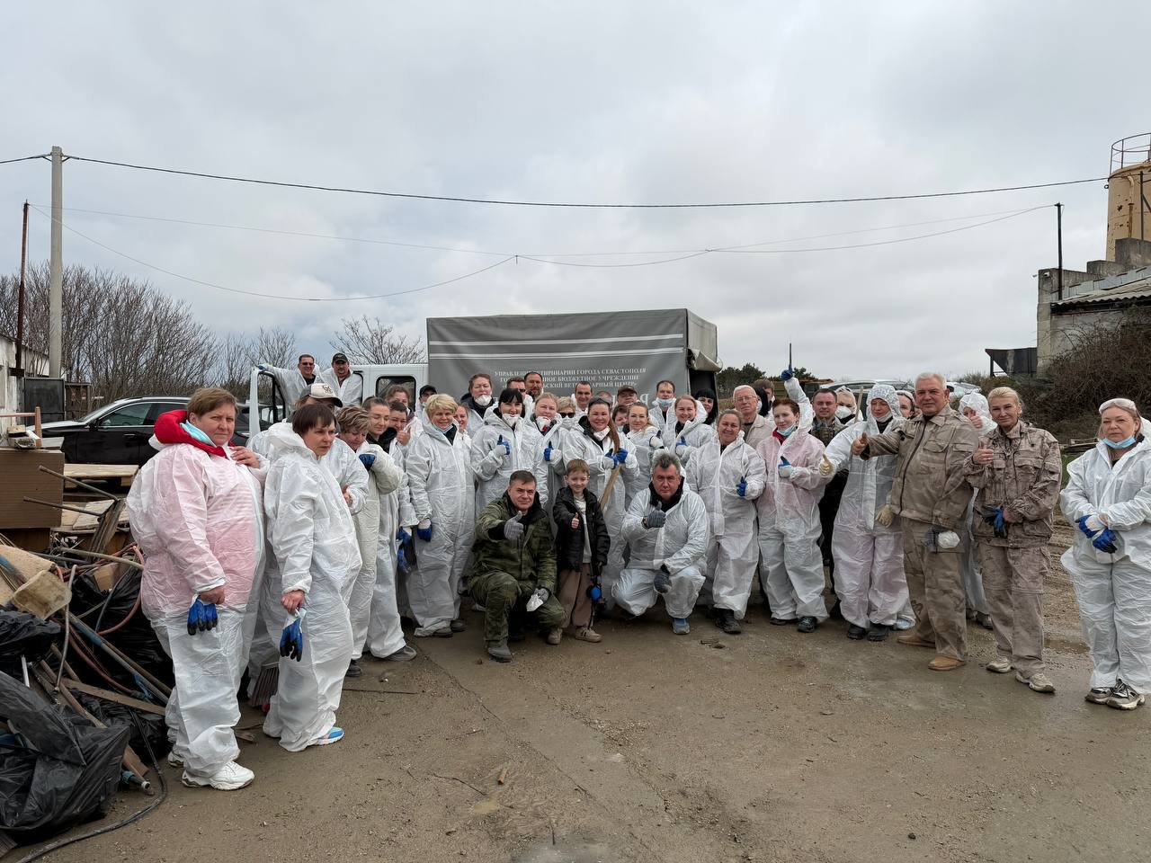 Николай Приставка: Сегодня вместе с коллективом Управления ветеринарии принял участие в общегородском субботнике
