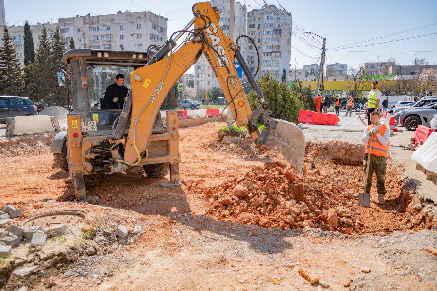 На перекрестке Фадеева и Парковой появятся светофор и новые остановки На перекрестке Фадеева и Парковой появятся светофор и новые остановки