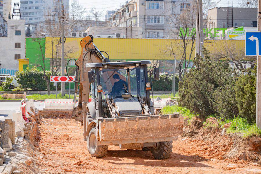 На перекрестке Фадеева и Парковой появятся светофор и новые остановки На перекрестке Фадеева и Парковой появятся светофор и новые остановки