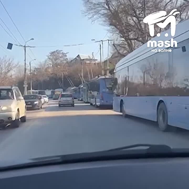 На севастопольской Корабелке трёхкилометровая пробка