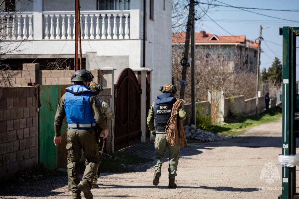 В Севастополе обезвредили вражеский беспилотник у Свято-Георгиевского монастыря