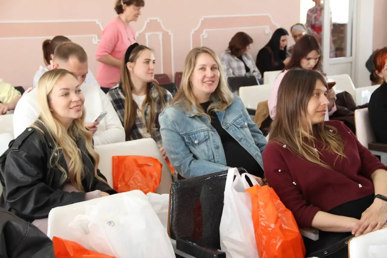 Начало новой жизни: в Севастополе с любовью поддержали будущих мам Начало новой жизни: в Севастополе с любовью поддержали будущих мам