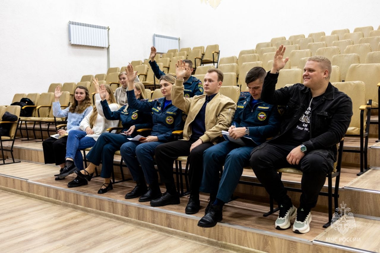 Молодёжный совет МЧС России по Севастополю планирует насыщенный рабочий год Молодёжный совет МЧС России по Севастополю планирует насыщенный рабочий год