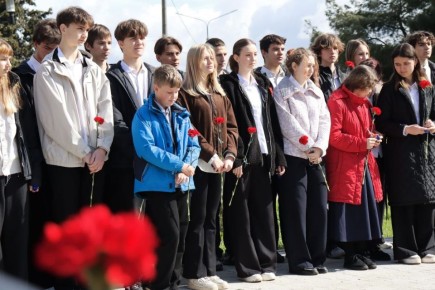 12 апреля — Международный День авиации и космонавтики