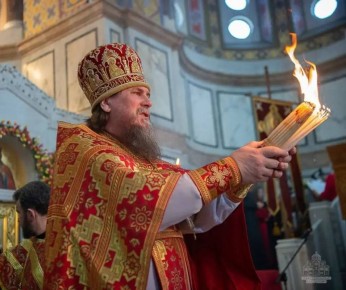 12 апреля в Свято-Владимирском соборе-усыпальнице адмиралов состоится встреча Благодатного огня