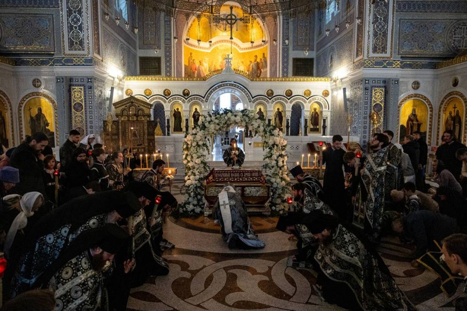 Чин погребения совершили в Свято-Успенском Херсонесском монастыре Чин погребения совершили в Свято-Успенском Херсонесском монастыре