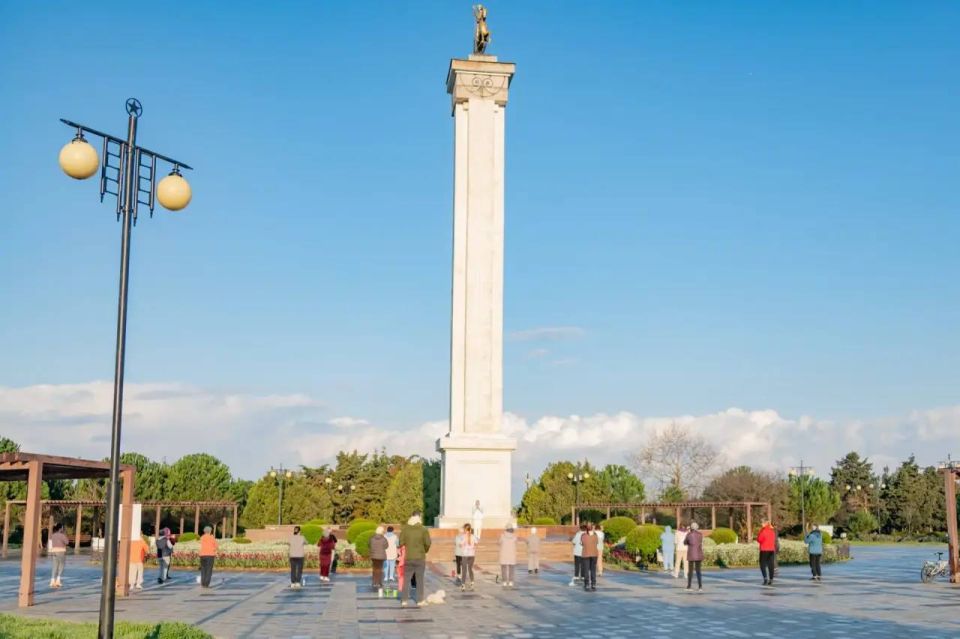 Севастопольцы начали субботнее утро на общегородской зарядке «С бодрым утром!» Севастопольцы начали субботнее утро на общегородской зарядке «С бодрым утром!»