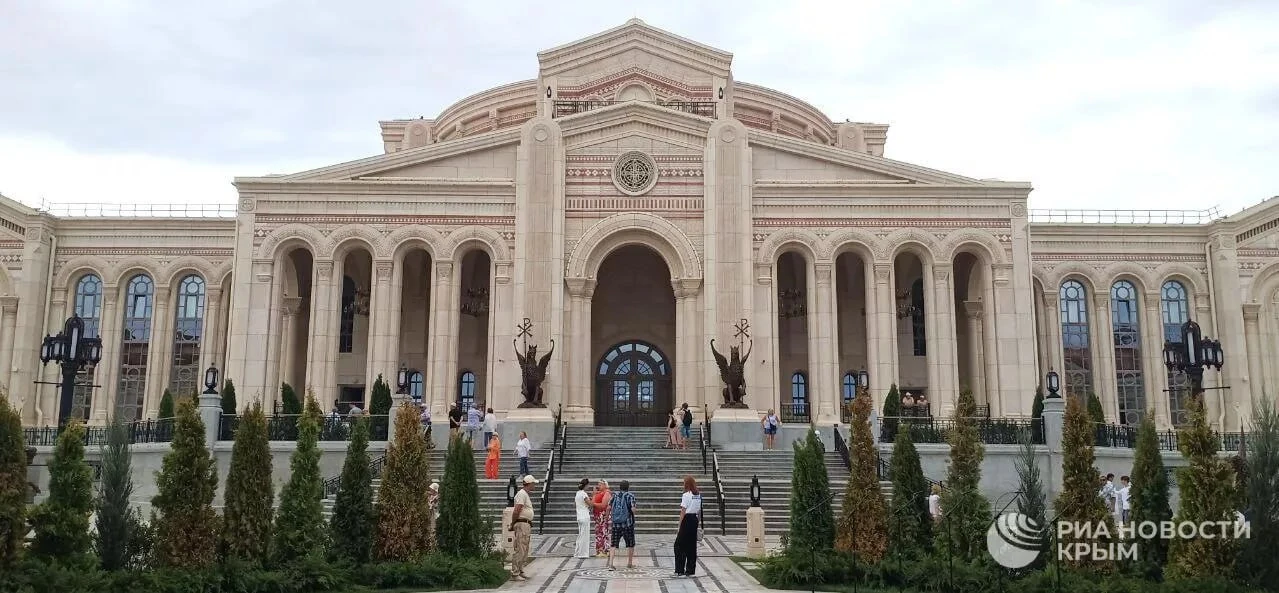 В Новый Херсонес приедет выставка "Маяки Русского Мира: Восход"