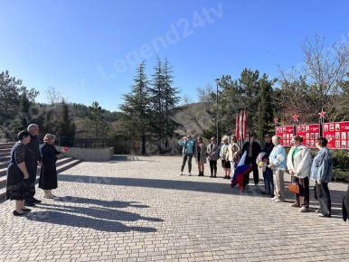 ������ ������� ������������� ����� ������� � ��������