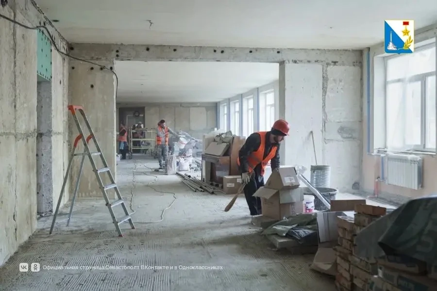 Реконструкция школы № 34 выполнена на 70% Реконструкция школы № 34 выполнена на 70%