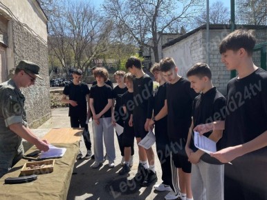 ������� 25-�� ������������ ����� �������������� � ������� ��������� �� ������