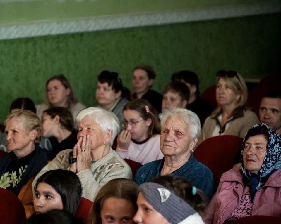 Концерт в честь героев Великой Победы Концерт в честь героев Великой Победы