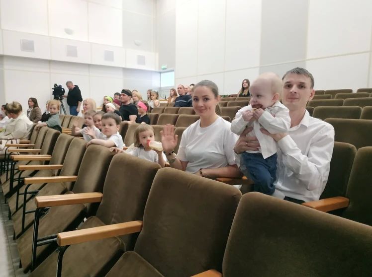 «Заводите больше детей и любите друг друга!»: в Севастополе подвели итоги регионального этапа конкурса «Семья года» «Заводите больше детей и любите друг друга!»: в Севастополе подвели итоги регионального этапа конкурса «Семья года»