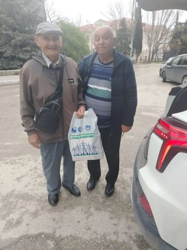 Дорогие балаклавцы!. В знаменательный для нашего города день — День освобождения Балаклавы от немецко-фашистских захватчиков — при содействии Губернатора города Севастополя Михаила Владимировича Развожаева и Депутата... Дорогие балаклавцы!. В знаменательный для нашего города день — День освобождения Балаклавы от немецко-фашистских захватчиков — при содействии Губернатора города Севастополя Михаила Владимировича Развожаева и Депутата...