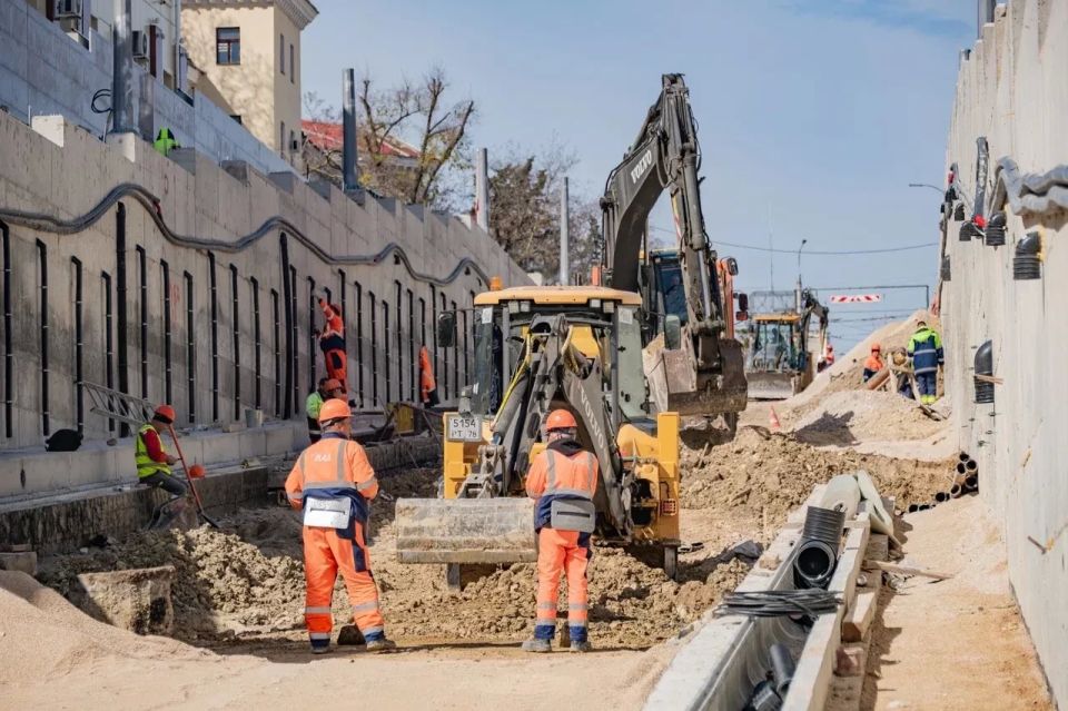 Ремонт улицы Адмирала Октябрьского выполнен на 85% Ремонт улицы Адмирала Октябрьского выполнен на 85%