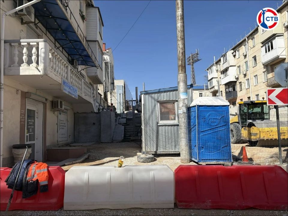 Реконструкция улицы Адмирала Октябрьского готова на 85% Реконструкция улицы Адмирала Октябрьского готова на 85%