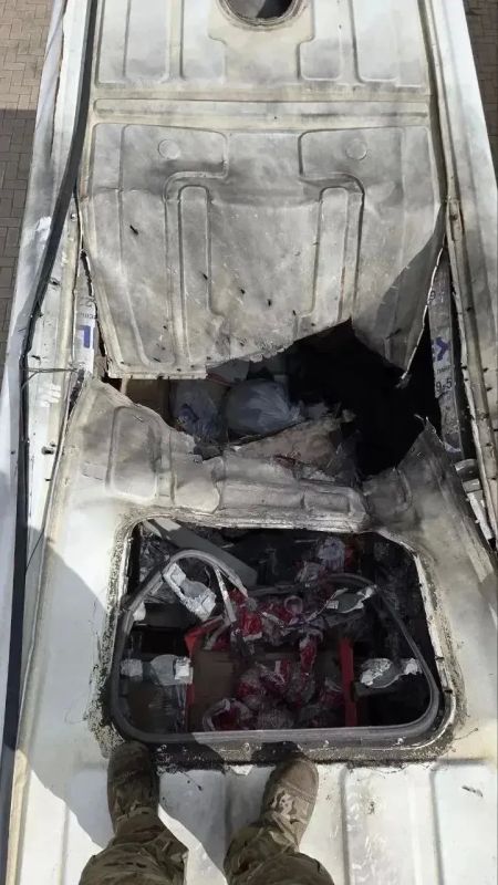 В ДНР ранения получила руководитель Гуманитарной миссии Севастополя Екатерина Виноградова в результате атаки украинского БПЛА на автомобиль гуманитарного конвоя В ДНР ранения получила руководитель Гуманитарной миссии Севастополя Екатерина Виноградова в результате атаки украинского БПЛА на автомобиль гуманитарного конвоя
