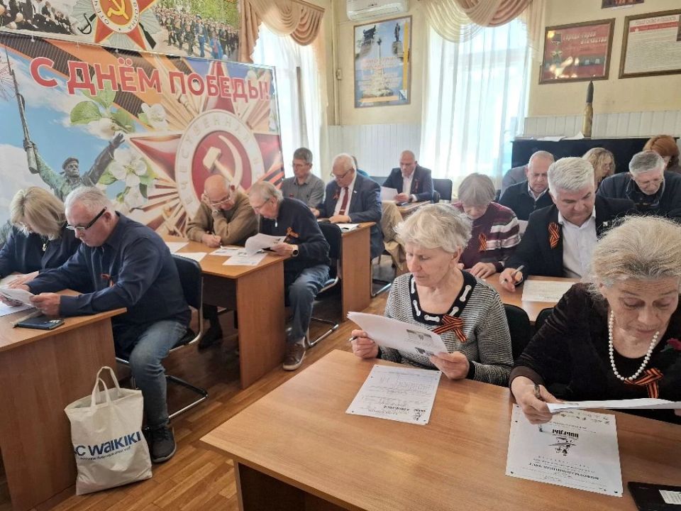 Севастопольский Дом ветеранов присоединился к международной акции "Диктант Победы" Севастопольский Дом ветеранов присоединился к международной акции "Диктант Победы"