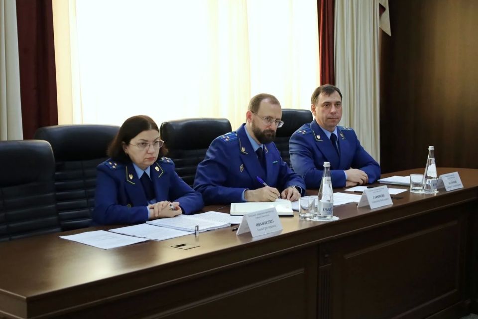 В прокуратуре Севастополя под председательством прокурора города Андрея Шевцова состоялось заседание коллегии прокуратуры города по ряду направлений работы В прокуратуре Севастополя под председательством прокурора города Андрея Шевцова состоялось заседание коллегии прокуратуры города по ряду направлений работы