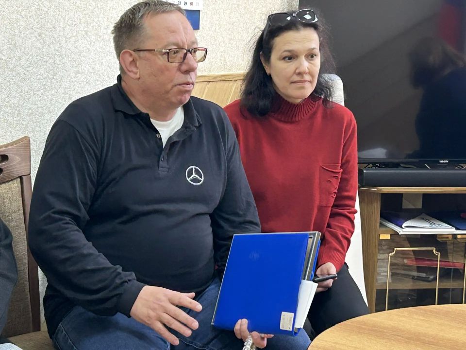 Провел ежемесячный приём граждан Провел ежемесячный приём граждан