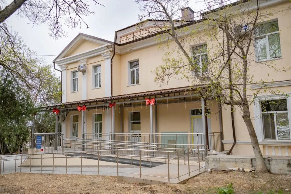 Михаил Развожаев: Капитальный ремонт во взрослой поликлинике горбольницы № 4 на улице Леваневского, 25 практически завершён Михаил Развожаев: Капитальный ремонт во взрослой поликлинике горбольницы № 4 на улице Леваневского, 25 практически завершён