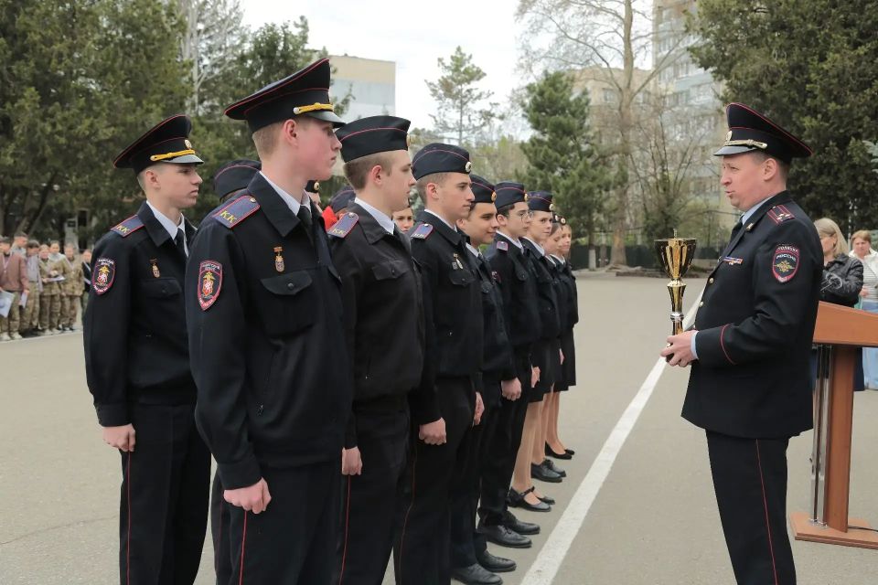 Севастопольские кадеты органов внутренних дел стали победителями спортивных игр, посвященных Дню Победы в Великой Отечественной войне Севастопольские кадеты органов внутренних дел стали победителями спортивных игр, посвященных Дню Победы в Великой Отечественной войне