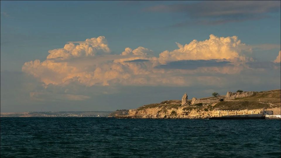 Остается всего несколько дней до начала первого культурно-исторического фестиваля “Русское море”, который пройдет 4-6 мая в городе Севастополь Остается всего несколько дней до начала первого культурно-исторического фестиваля “Русское море”, который пройдет 4-6 мая в городе Севастополь