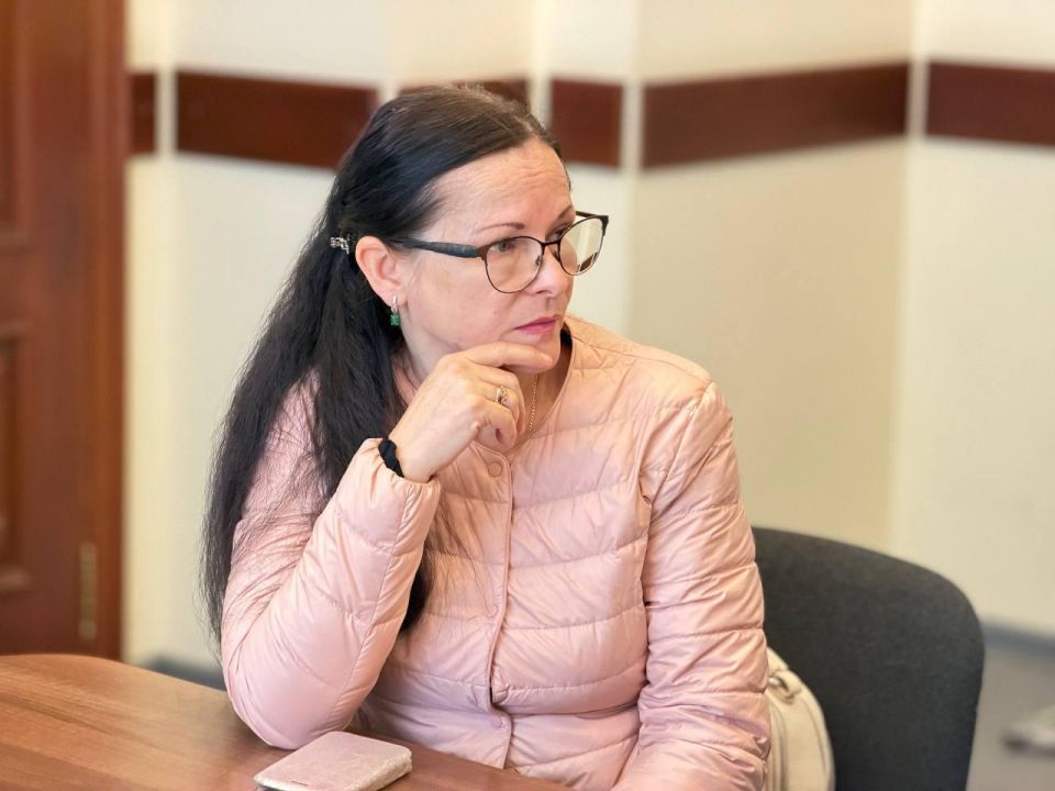 Татьяна Лобач: На площадке Региональной общественной приёмной Председателя Партии «Единая Россия» Д. А. Медведева провела плановый приём граждан, посвящённый вопросам, волнующим старшее поколение севастопольцев Татьяна Лобач: На площадке Региональной общественной приёмной Председателя Партии «Единая Россия» Д. А. Медведева провела плановый приём граждан, посвящённый вопросам, волнующим старшее поколение севастопольцев