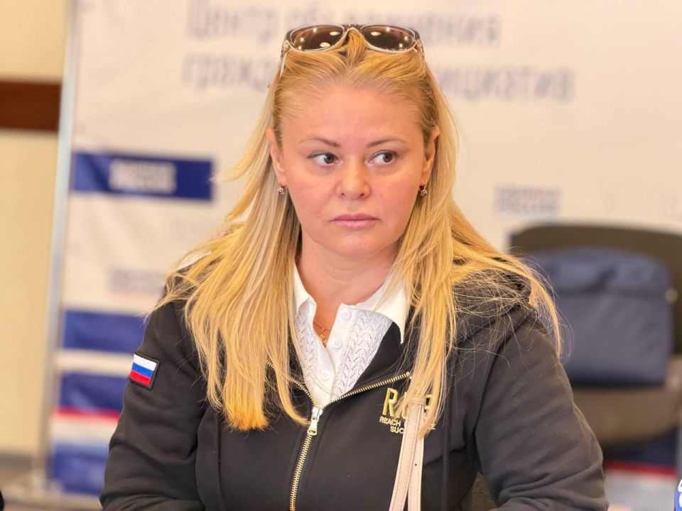 Татьяна Лобач: На площадке Региональной общественной приёмной Председателя Партии «Единая Россия» Д. А. Медведева провела плановый приём граждан, посвящённый вопросам, волнующим старшее поколение севастопольцев Татьяна Лобач: На площадке Региональной общественной приёмной Председателя Партии «Единая Россия» Д. А. Медведева провела плановый приём граждан, посвящённый вопросам, волнующим старшее поколение севастопольцев