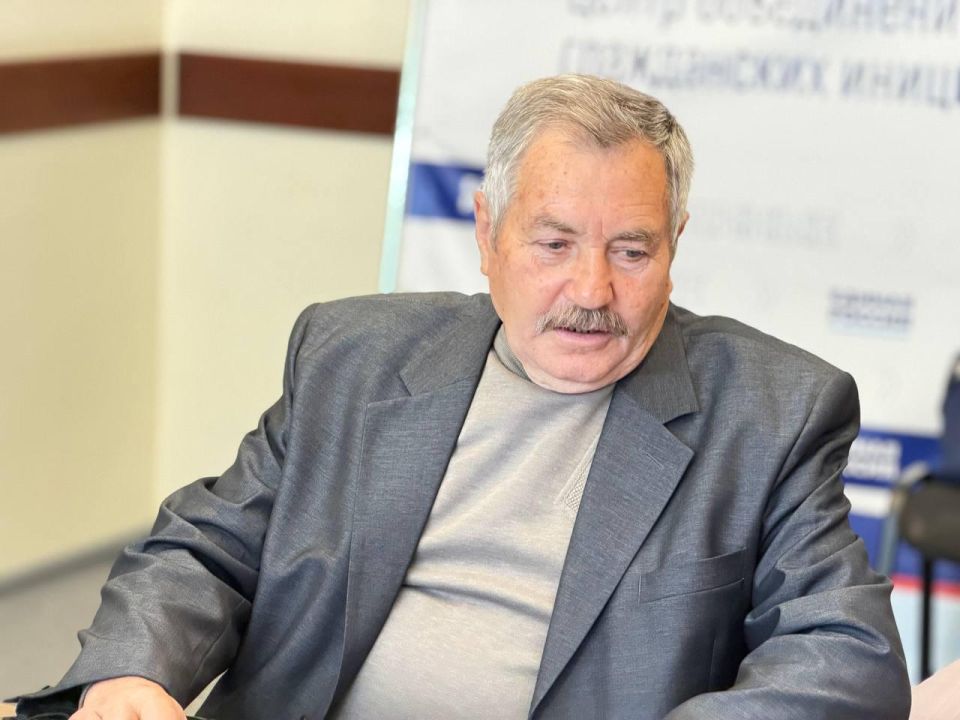 Татьяна Лобач: На площадке Региональной общественной приёмной Председателя Партии «Единая Россия» Д. А. Медведева провела плановый приём граждан, посвящённый вопросам, волнующим старшее поколение севастопольцев Татьяна Лобач: На площадке Региональной общественной приёмной Председателя Партии «Единая Россия» Д. А. Медведева провела плановый приём граждан, посвящённый вопросам, волнующим старшее поколение севастопольцев