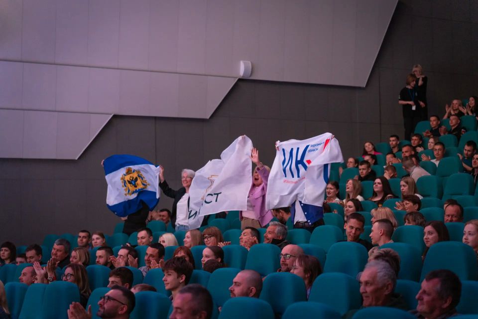 Игорь Михеев: В МКЦ «Бухта Казачья» состоялось торжественное открытие XII сезона Севастопольской Официальной лиги КВН — ФестивальОткрытие Игорь Михеев: В МКЦ «Бухта Казачья» состоялось торжественное открытие XII сезона Севастопольской Официальной лиги КВН — ФестивальОткрытие