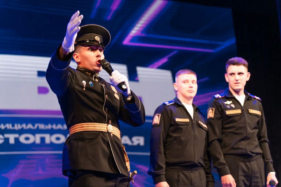 Игорь Михеев: В МКЦ «Бухта Казачья» состоялось торжественное открытие XII сезона Севастопольской Официальной лиги КВН — ФестивальОткрытие Игорь Михеев: В МКЦ «Бухта Казачья» состоялось торжественное открытие XII сезона Севастопольской Официальной лиги КВН — ФестивальОткрытие