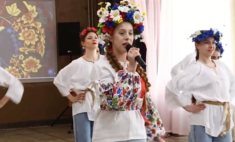 В дружбе народов – единство России! В дружбе народов – единство России!