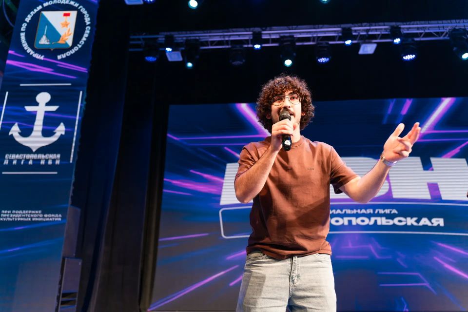 Игорь Михеев: В МКЦ «Бухта Казачья» состоялось торжественное открытие XII сезона Севастопольской Официальной лиги КВН — ФестивальОткрытие Игорь Михеев: В МКЦ «Бухта Казачья» состоялось торжественное открытие XII сезона Севастопольской Официальной лиги КВН — ФестивальОткрытие