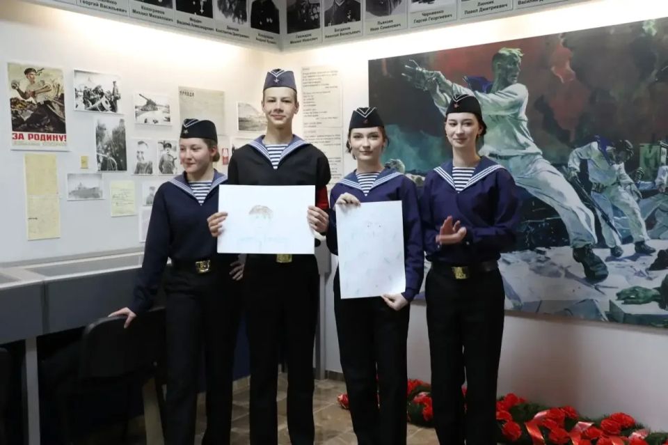 В преддверии Дня Победы на Посту №1 прошла антикоррупционная викторина В преддверии Дня Победы на Посту №1 прошла антикоррупционная викторина