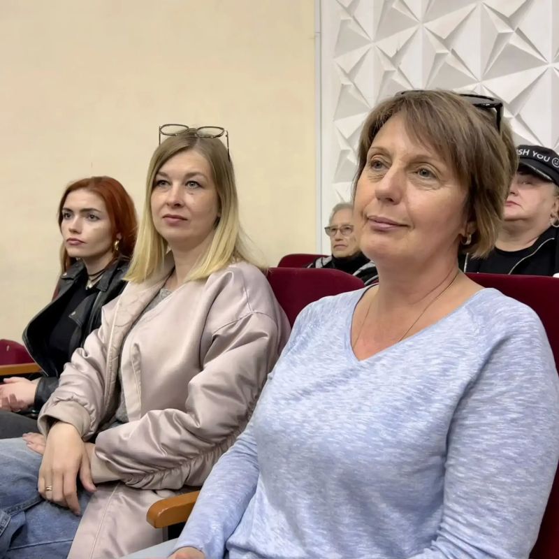Роль взаимопомощи обсудили на просветительской лекции для работников культуры Роль взаимопомощи обсудили на просветительской лекции для работников культуры
