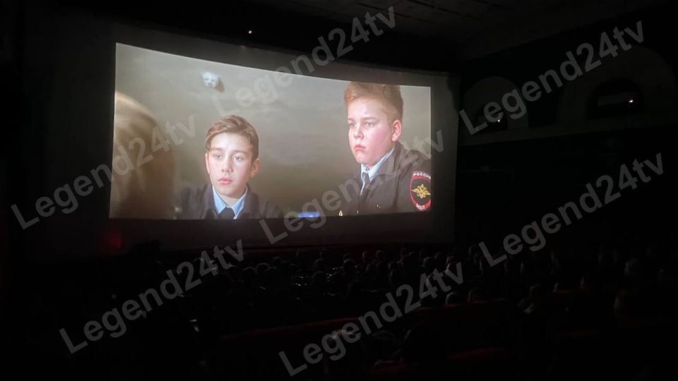 Первый показ фильма «Точка истории» прошёл в кинотеатре Севастополя Первый показ фильма «Точка истории» прошёл в кинотеатре Севастополя