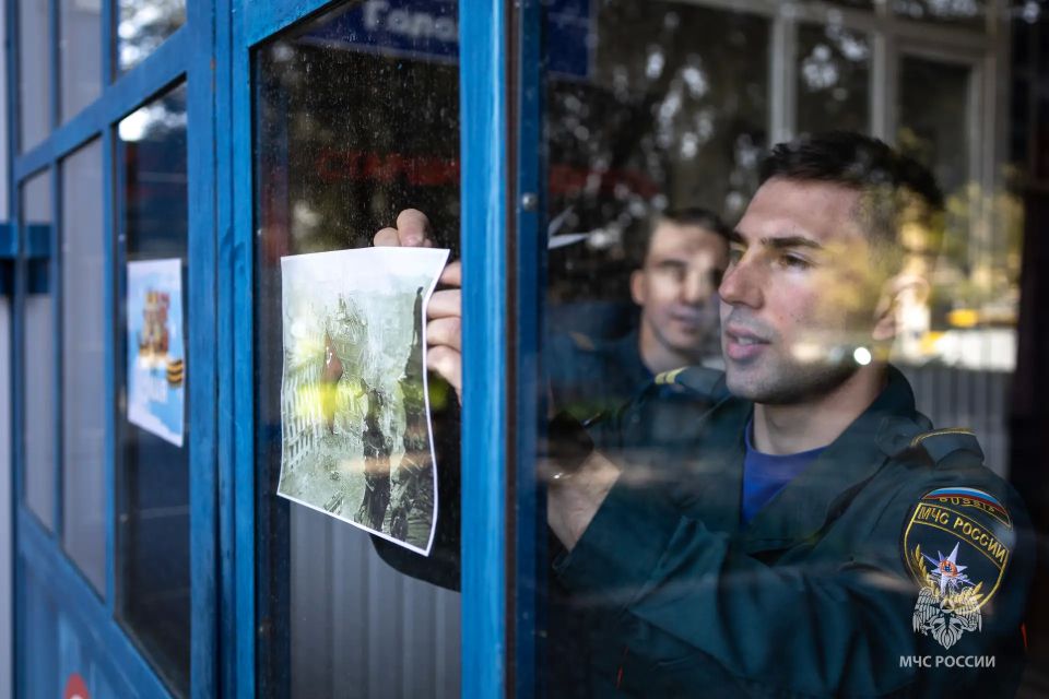 Глядя в Окна Победы. Мы стоим на пороге священных для страны торжеств: 82-летия со дня освобождения Севастополя от немецко-фашистских захватчиков и 81-й годовщины Победы в Великой Отечественной войне Глядя в Окна Победы. Мы стоим на пороге священных для страны торжеств: 82-летия со дня освобождения Севастополя от немецко-фашистских захватчиков и 81-й годовщины Победы в Великой Отечественной войне