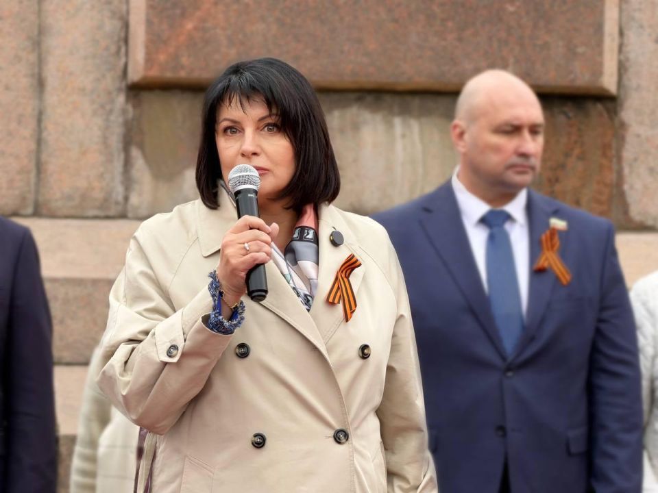 Татьяна Лобач: В преддверии Дня Победы в Севастополе состоялась торжественная церемония перезахоронения останков защитников и освободителей города на мемориальном Братском кладбище Великой Отечественной войны в Дергачах Татьяна Лобач: В преддверии Дня Победы в Севастополе состоялась торжественная церемония перезахоронения останков защитников и освободителей города на мемориальном Братском кладбище Великой Отечественной войны в Дергачах