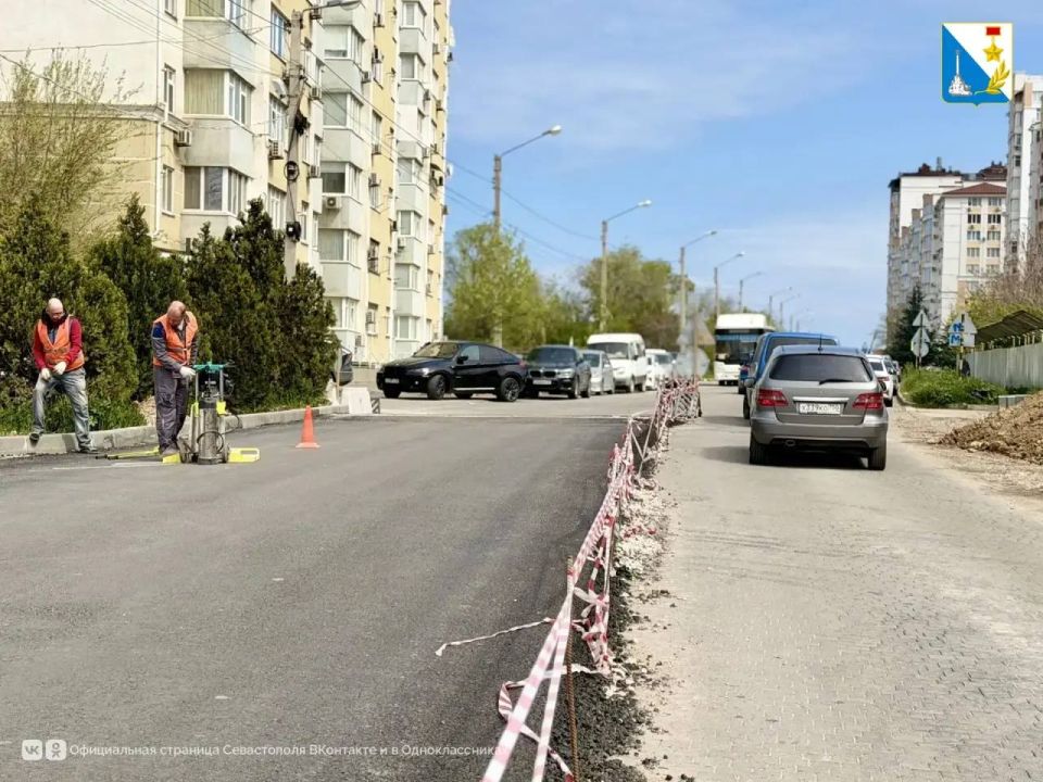 Качество асфальта на севастопольских дорогах проверяют на всех этапах строительства Качество асфальта на севастопольских дорогах проверяют на всех этапах строительства