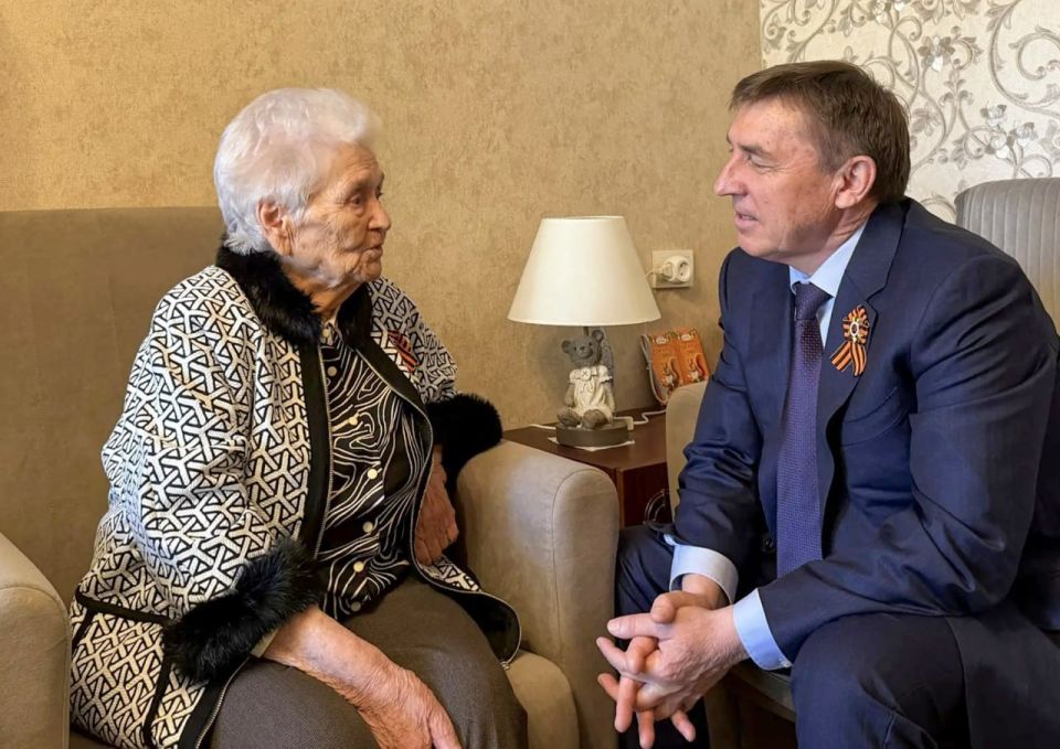 Юрий Гоцанюк: В преддверии Дня Великой Победы навещаем и поздравляем ветеранов с 9 Мая – людей, чьи судьбы навсегда вписаны в историю страны Юрий Гоцанюк: В преддверии Дня Великой Победы навещаем и поздравляем ветеранов с 9 Мая – людей, чьи судьбы навсегда вписаны в историю страны