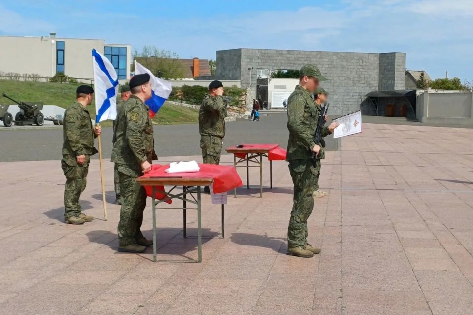 В Музейном комплексе «35-я береговая батарея» прошла торжественная церемония принятия Военной присяги В Музейном комплексе «35-я береговая батарея» прошла торжественная церемония принятия Военной присяги