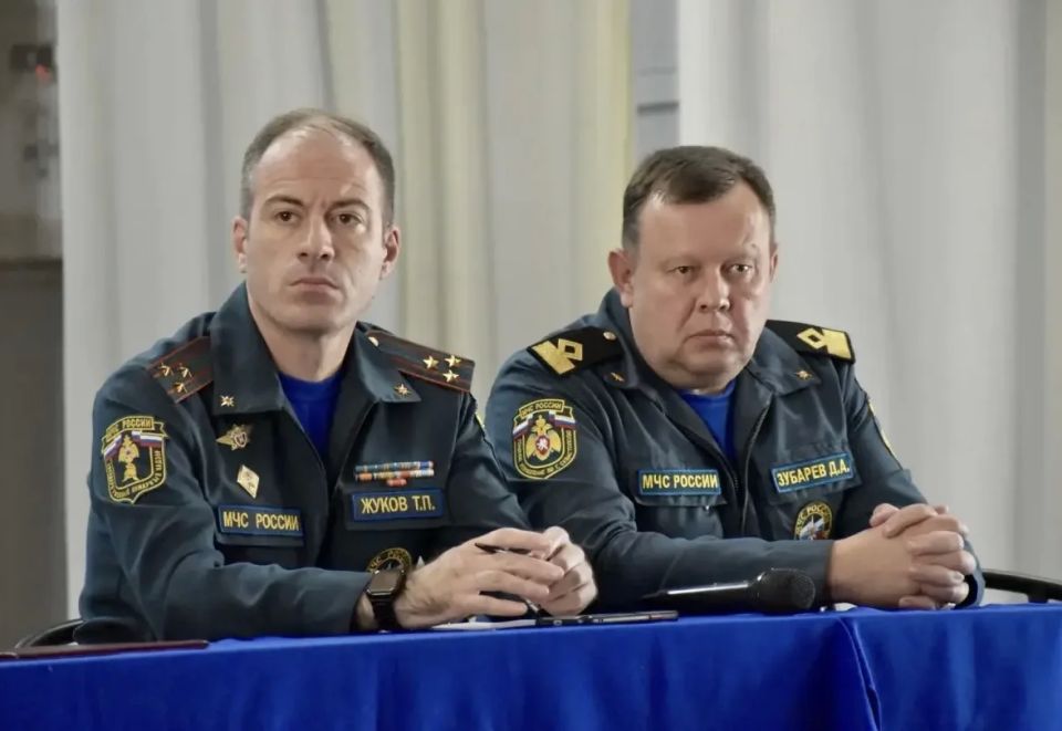 Департамент образования и науки Севастополя провел общегородское собрание по вопросам обеспечения комплексной безопасности детей и минимизации рисков чрезвычайных происшествий в летний каникулярный период Департамент образования и науки Севастополя провел общегородское собрание по вопросам обеспечения комплексной безопасности детей и минимизации рисков чрезвычайных происшествий в летний каникулярный период